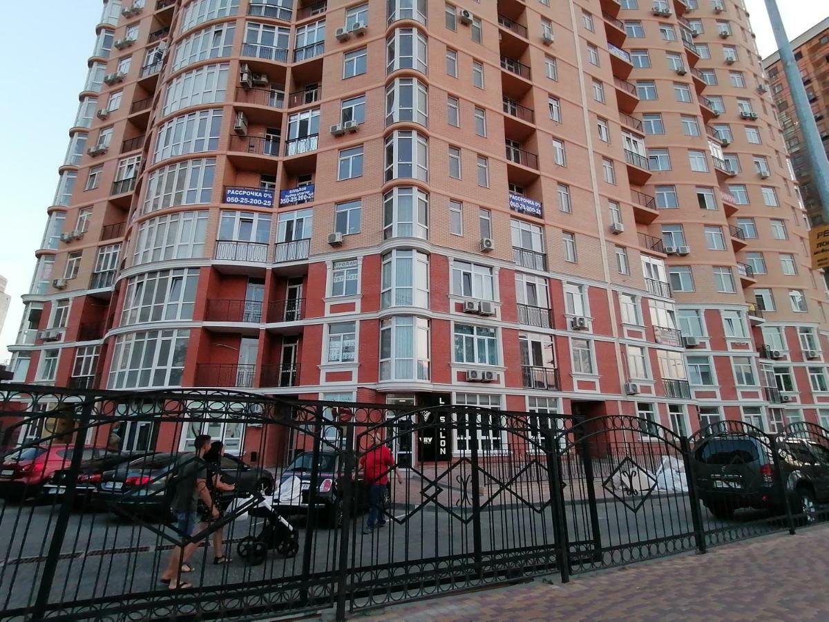 Apartment In Arkadia Odesa Exterior photo